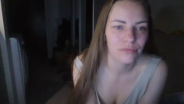 Snapshot of AnnaDiamond1 chatting on 06-28-26, 07:42 AnnaDiamond1 online show from 06-28-26, 07:42