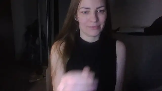 AnnaDiamond1 online show from 04-01-26, 12:13