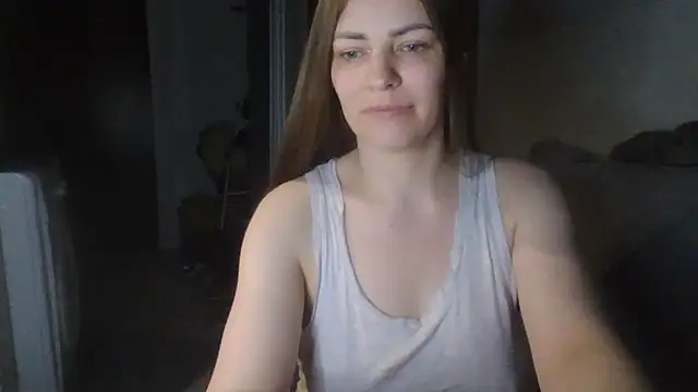Snapshot of AnnaDiamond1 chatting on 06-08-26, 01:28 AnnaDiamond1 online show from 06-08-26, 01:28