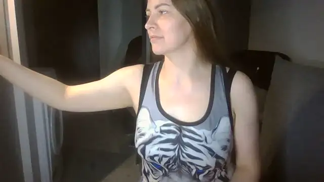 Snapshot of AnnaDiamond1 chatting on 06-22-26, 11:02 AnnaDiamond1 online show from 06-22-26, 11:02