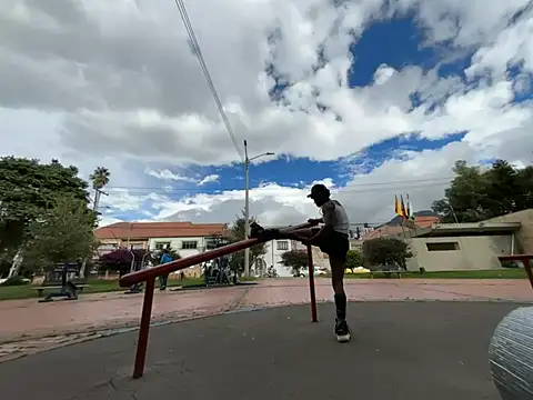 Siriss boyrag online show from 02-20-26, 08:55