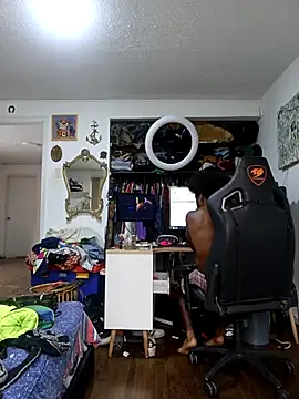 Siriss boyrag online show from 04-09-26, 01:28