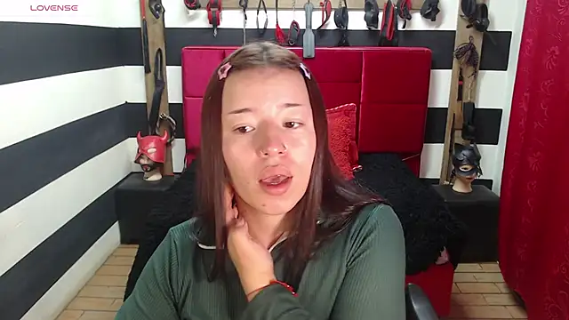 Snapshot of Marian_Ran chatting on 10-20-25, 03:08 Marian Ran online show from 10-20-25, 03:08