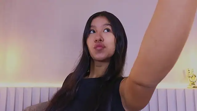 Aida moreno online show from 11-12-25, 11:58