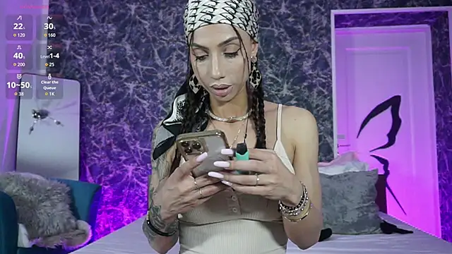 BrianaGolddenn online show from 05-27-26, 07:32