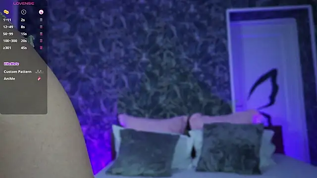 BrianaGolddenn online show from 02-10-26, 05:23