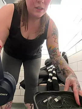 Ragdoll131 online show from 01-08-26, 07:09