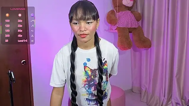 KaattySweet  online show from 04-15-26, 07:40