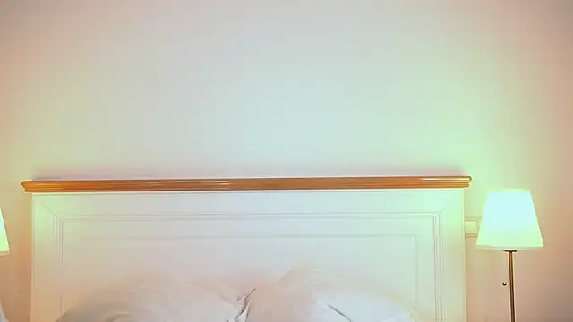 AdelineKing online show from 06-25-26, 01:36