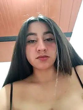 Snapshot of ailyn_miranda chatting on 03-08-25, 11:28 ailyn miranda online show from 03-08-25, 11:28