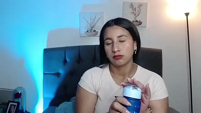ailyn miranda online show from 12-20-25, 11:07