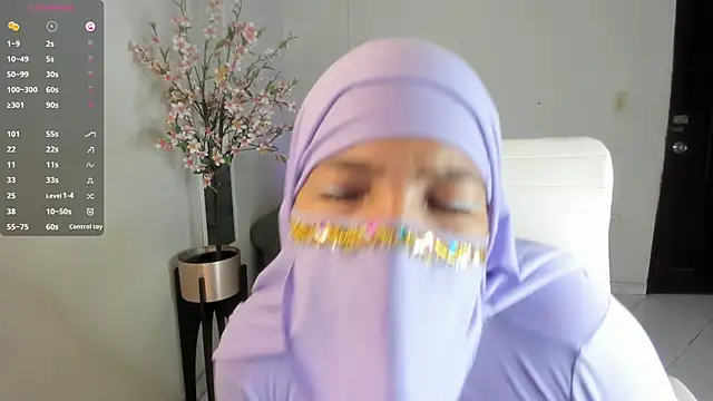 malak nanyy online show from 09-21-25, 09:14