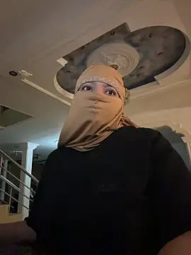 malak nanyy online show from 04-15-26, 02:28