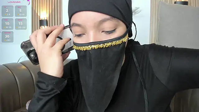 Snapshot of malak_nanyy chatting on 05-31-26, 12:05 malak nanyy online show from 05-31-26, 12:05