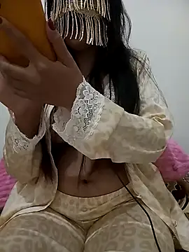 Snapshot of Liyan- chatting on 03-01-25, 12:39 Liyan- online show from 03-01-25, 12:39