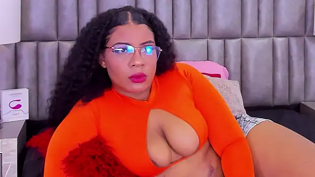 MelannyTylor online show from 01-25-25, 04:02