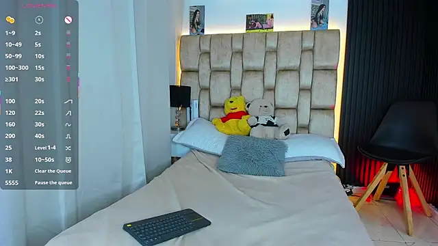 little sophie18 online show from 02-21-26, 08:11