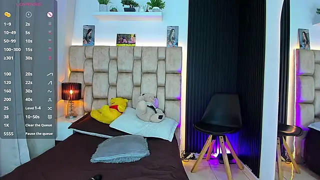 little sophie18 online show from 11-01-25, 07:52