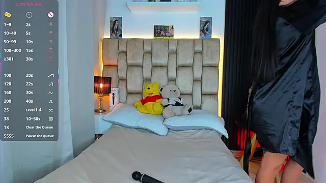 little sophie18 online show from 02-19-26, 07:55