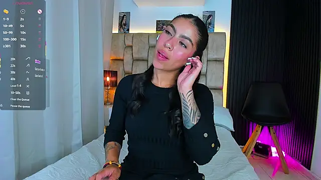 little sophie18 online show from 04-05-26, 08:37