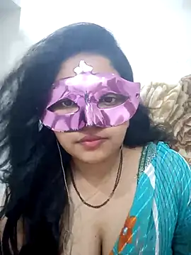 Snapshot of Shivi_shahh chatting on 03-23-26, 05:46 Shivi shahh online show from 03-23-26, 05:46