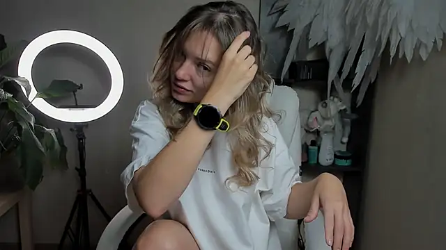 foxy blond online show from 09-15-25, 12:11