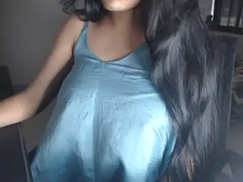 Snapshot of DevilErin chatting on 03-12-26, 03:23 DevilErin online show from 03-12-26, 03:23