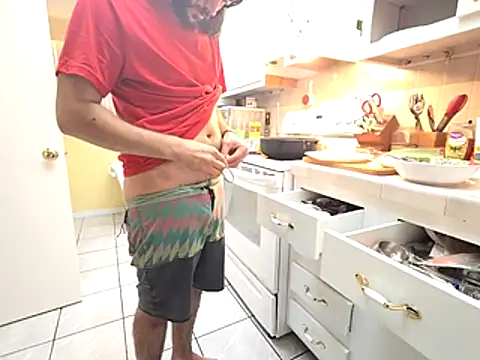 Snapshot of jorwee chatting on 10-31-25, 10:16 jorwee online show from 10-31-25, 10:16