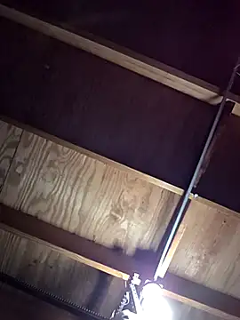 Snapshot of jorwee chatting on 11-03-25, 10:57 jorwee online show from 11-03-25, 10:57