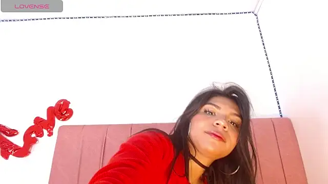 Snapshot of margiesfunnyhot303av chatting on 02-14-25, 04:37 margiesfunnyhot303av online show from 02-14-25, 04:37