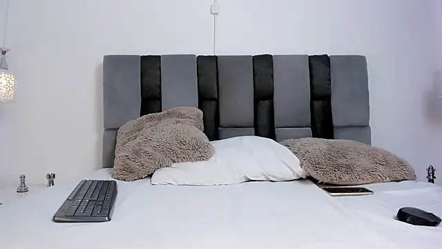 Bunny girl 006 online show from 03-14-25, 01:02