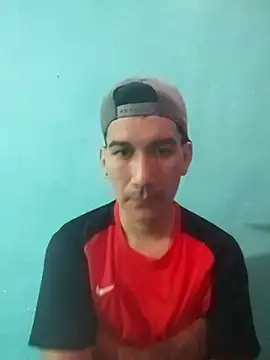 Snapshot of Carlos220493 chatting on 10-29-25, 11:58 Carlos220493 online show from 10-29-25, 11:58