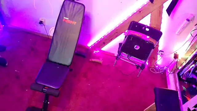 KRYZTALYNXXX online show from 01-01-25, 11:05
