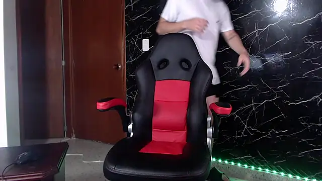 Snapshot of maty_hardx chatting on 01-25-25, 11:44 maty hardx online show from 01-25-25, 11:44