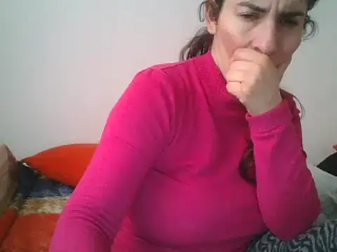 Snapshot of hairygirl80 chatting on 01-29-25, 12:56 hairygirl80 online show from 01-29-25, 12:56