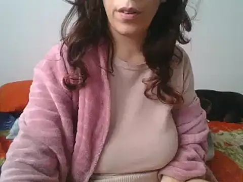 Snapshot of hairygirl80 chatting on 03-06-25, 08:41 hairygirl80 online show from 03-06-25, 08:41