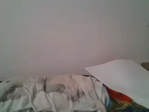 Snapshot of hairygirl80 chatting on 02-26-25, 12:05 hairygirl80 online show from 02-26-25, 12:05