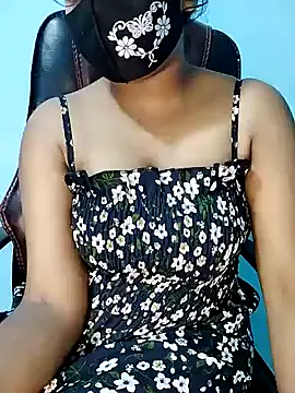 Snapshot of Sadika- chatting on 12-04-24, 08:45 Sadika- online show from 12-04-24, 08:45