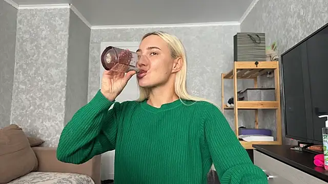 AnneBall online show from 01-12-26, 09:38