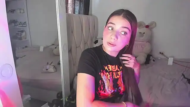 KittyKlum online show from 04-09-26, 06:36