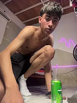 Mauuu18 online show from 07-11-26, 01:06
