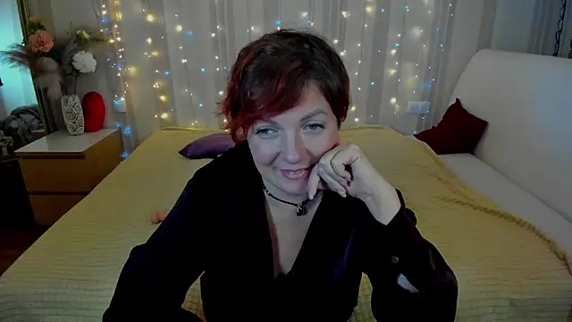 Snapshot of Katherine_Fox chatting on 03-13-25, 12:02 Katherine Fox online show from 03-13-25, 12:02