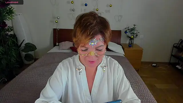 Snapshot of Katherine_Fox chatting on 01-08-25, 03:50 Katherine Fox online show from 01-08-25, 03:50