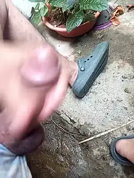 manuelmen211 online show from 01-07-26, 09:31