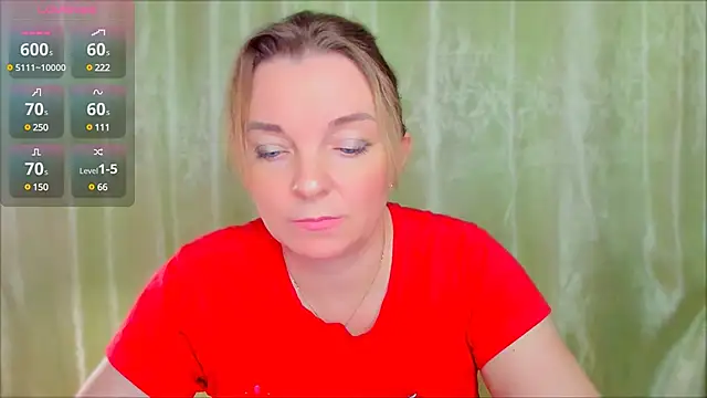 Snapshot of Regina__blue chatting on 02-24-25, 06:26 Regina  blue online show from 02-24-25, 06:26