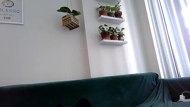 Snapshot of badblondebunny chatting on 10-24-25, 08:41 badblondebunny online show from 10-24-25, 08:41