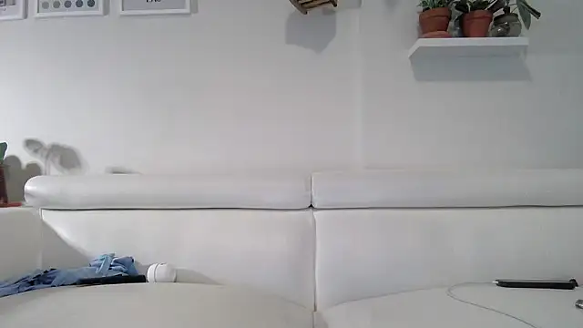 Snapshot of badblondebunny chatting on 03-13-25, 02:38 badblondebunny online show from 03-13-25, 02:38