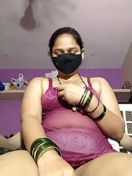 Snapshot of Kashish_18 chatting on 07-11-26, 07:03 Kashish 18 online show from 07-11-26, 07:03