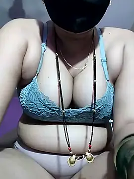 Snapshot of Kashish_18 chatting on 07-18-26, 07:33 Kashish 18 online show from 07-18-26, 07:33