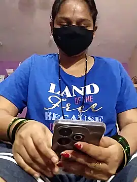 Snapshot of Kashish_18 chatting on 06-19-26, 07:36 Kashish 18 online show from 06-19-26, 07:36